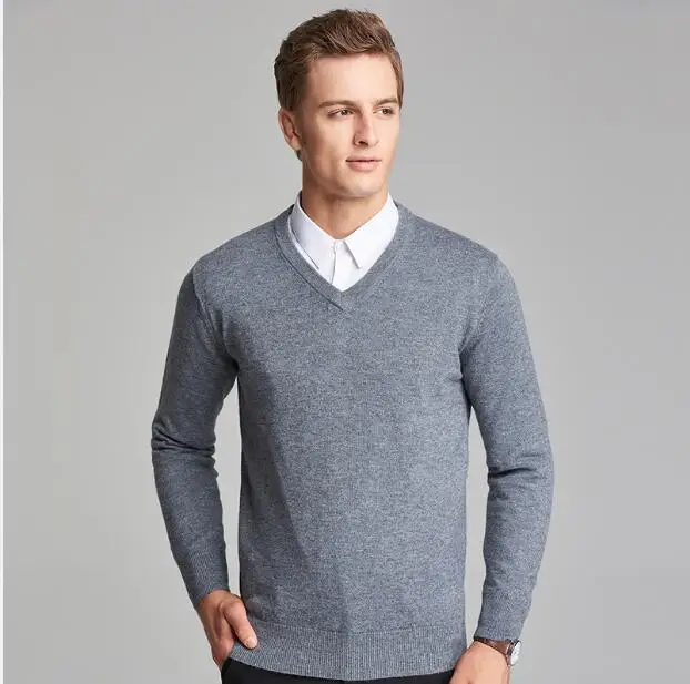Мужской осенне-зимний свитер однотонные шерстяные вязаные свитера с длинным рукавом Пуловеры с v-образным вырезом мужские офисные трикотажные джемперы - Цвет: Серый