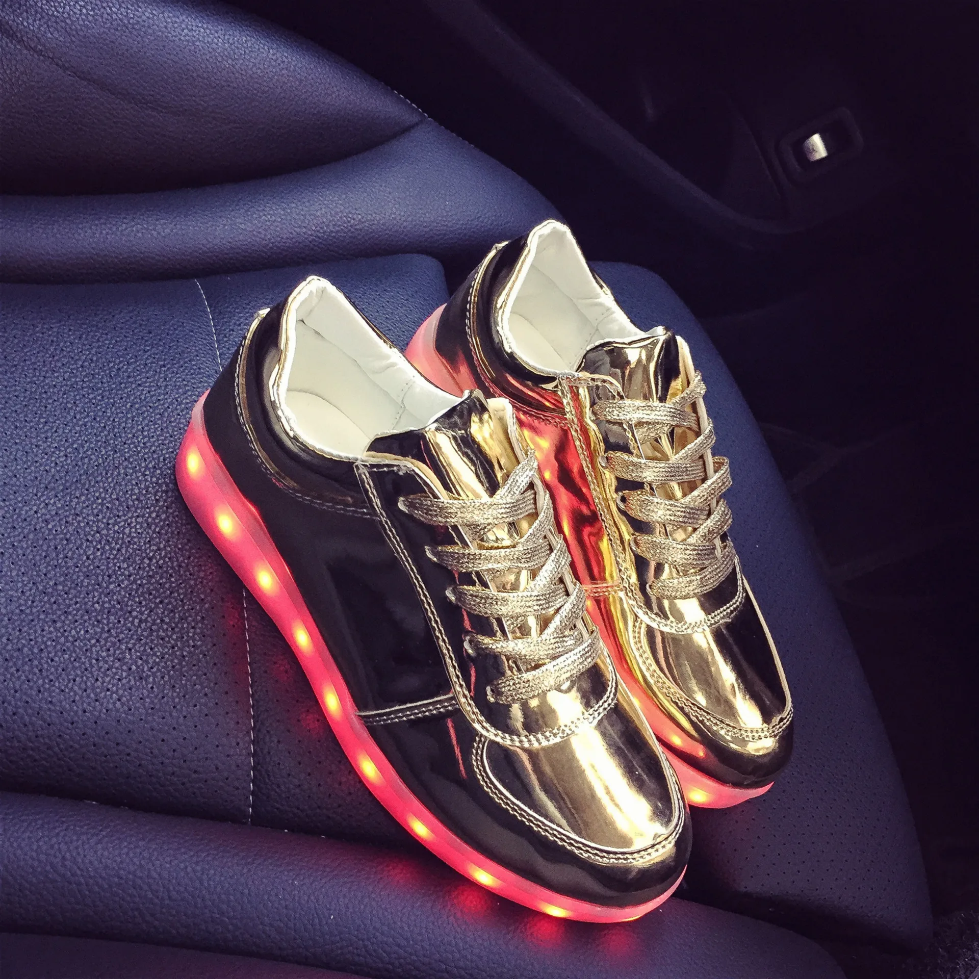Светящиеся кроссовки с зарядкой от usb, размеры 27-37, Детские светящиеся кроссовки для мальчиков и девочек, обувь с подсветкой, светильник, кроссовки со светящейся подошвой - Цвет: Gold