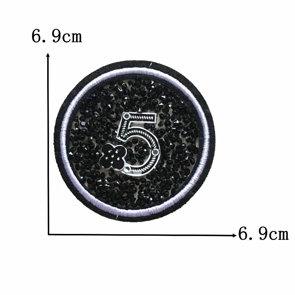 

5 Pieces/set Round Flower 5 Rhinestones Patches Iron on Badge Parches for Clothes Jeans Jeacket DIY Embroidered Patch Appliques