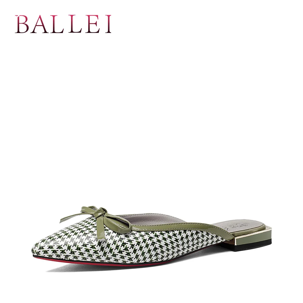 

Classic Woman Fashion Slippers High Quality Genuine Leather Sexy Pointed Toe Low Heel Shoes Luxury Lady Soft Slippers T32