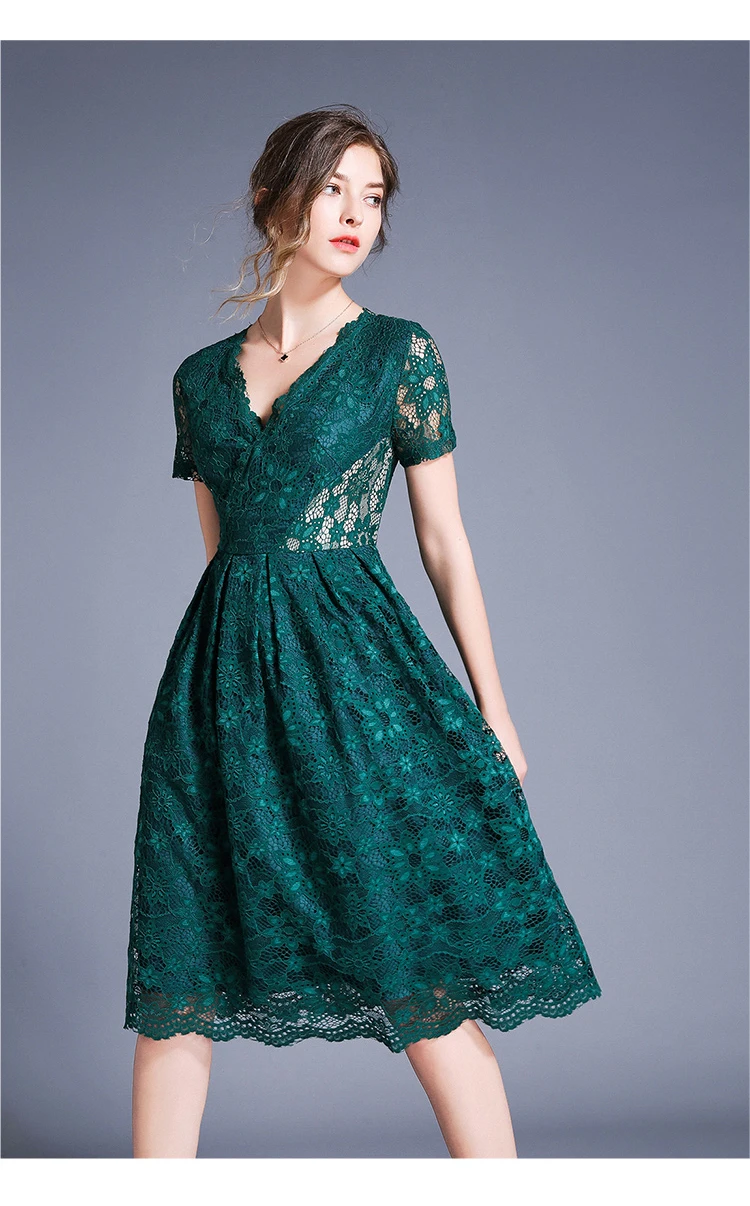 Women Green Dresses Hollow Out Floral Lace Runway Slim Fashion Evening Party Dress Office Lady Work Vestidos Autumn Vintage robe