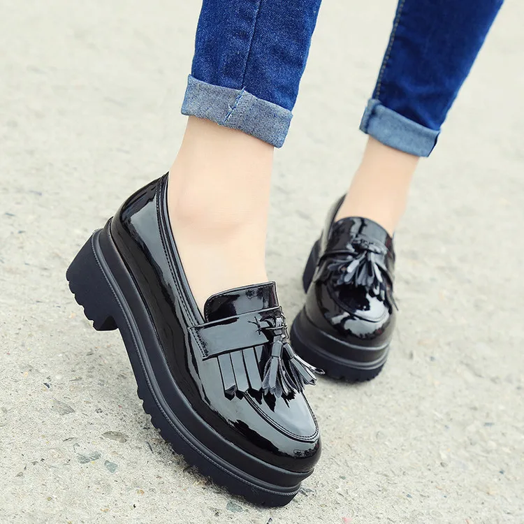 

Women Flats Shoes Woman Black Patent Leather Slip On tassel asual Loafers Women's Low Bow Flat platform Shoes A35-89
