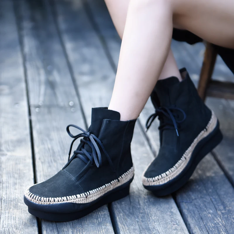 

Artmu Original Retro English Style Women Boots Martin Boots Genuine Leather Handmade Platform Ankle Boots Black and Khaki F502-7