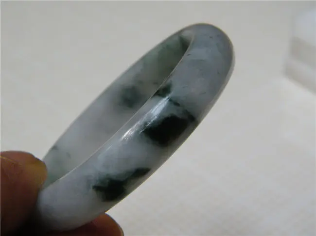 

FREE SHIPPING>>>@@ NEW HOT Ms jewelry China 100% Natural Unique Green 'A' jade Ms Bracelet 55.7MM NEW