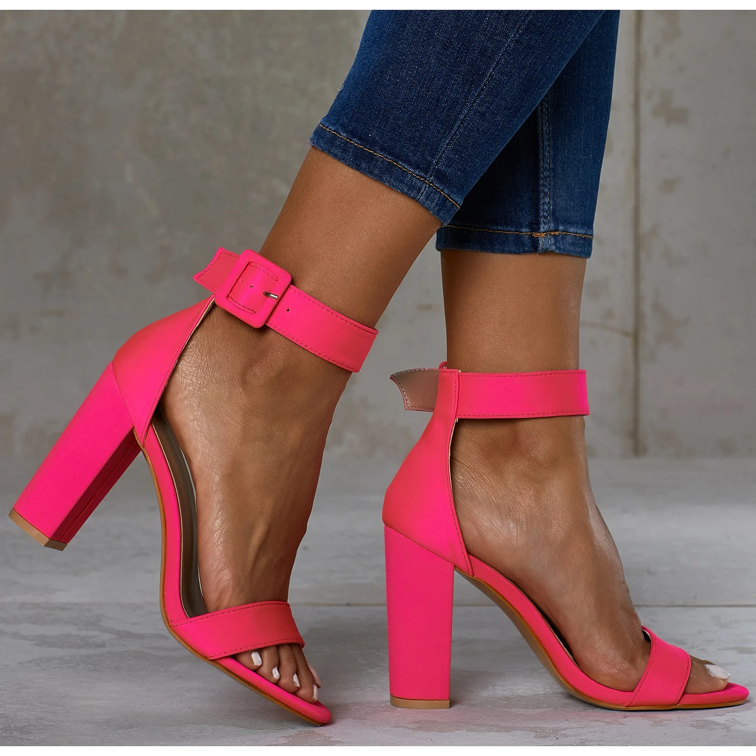 

EOEODOIT Fluorescence Sandals High Square Chunky Heel Leather Pumps Sandals Shoes Women Summer Party Stylish Open Toe Heels