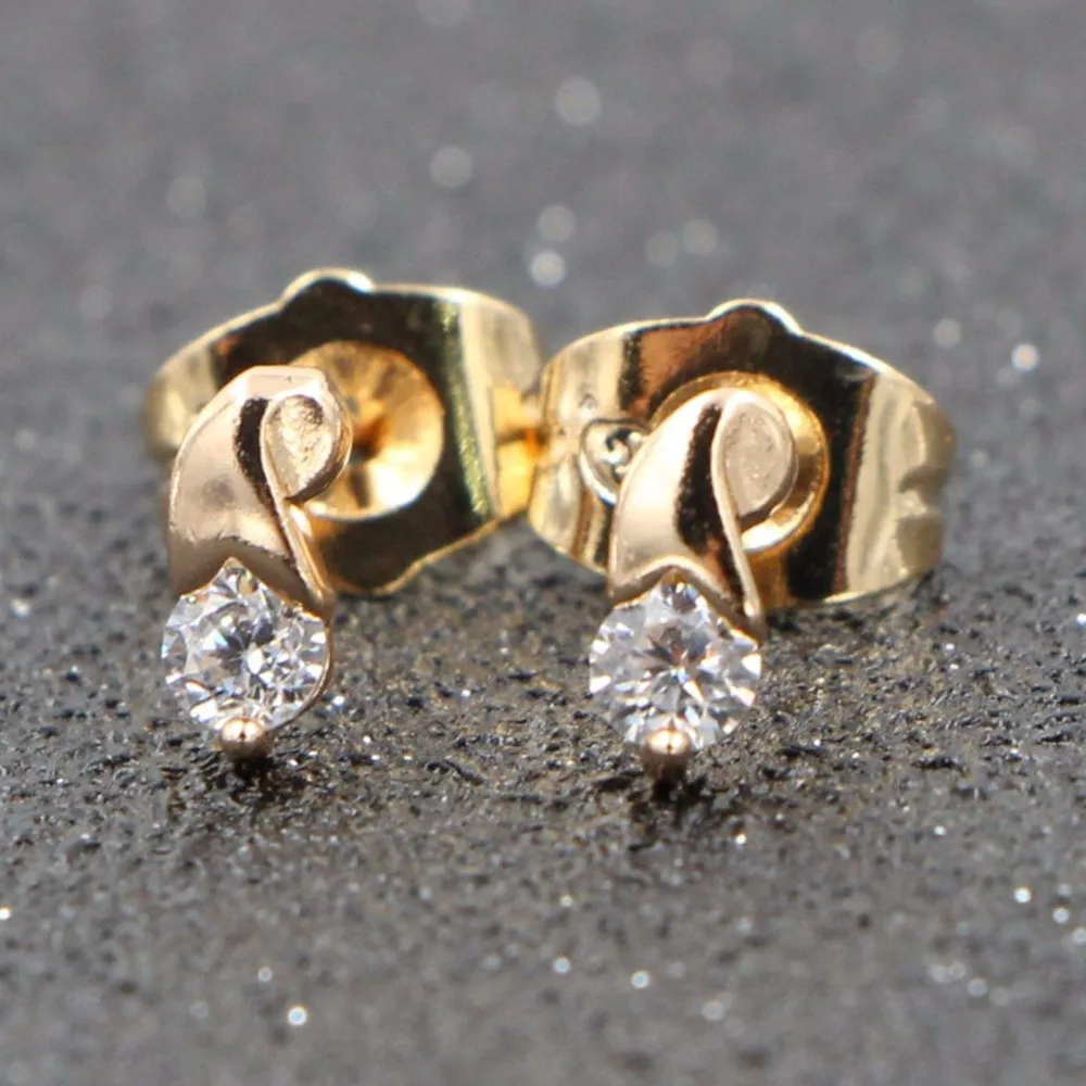 

HeeZen Earrin 2017 New Luxury Stud Earrings for Women With Stones Anniversary Wedding Earings Fashion Jewelry For Lover