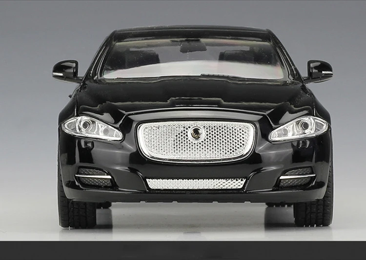 WELLY 1:24 литая под давлением модель автомобиля JAGUAR XJ Металлический Игрушечный Автомобиль сплав JAGUAR классический автомобиль детские игрушки Подарочная коллекция автомобилей