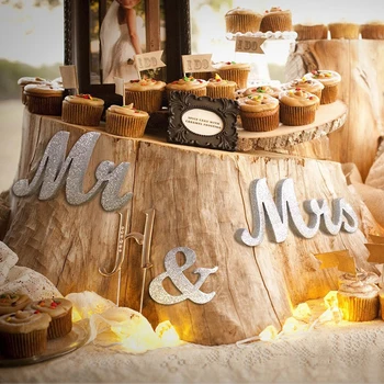 

Hot1 Set New Wooden English Letters Mr & Mrs Wedding Decoration Present Table Centrepiece Decoration Engagement Party Decor