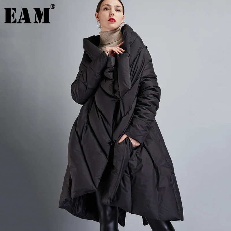 

[EAM] 2019 New Auutmn Winter V-collar Long Sleeve Black Loose Big Size Irregular Warm Coat Women Down Jacket Fashion JD72001S