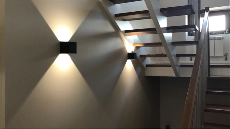 Conduziu a Luz de Parede para Cima e para Baixo Conduziu a Lâmpada de Parede Iluminação Exterior Conduzida Cubo Impermeável Ajustável Ip65 Jardim Preto Branco Cinza 100-240 v 9 conduziu a luz de parede, para cima