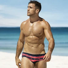 A224 Новые горячие купальники мужские Красный Черный Лоскутная Принт звезды мужчин купальник sunga Пляж совета swim trunk Шорты одежда купальный костюм