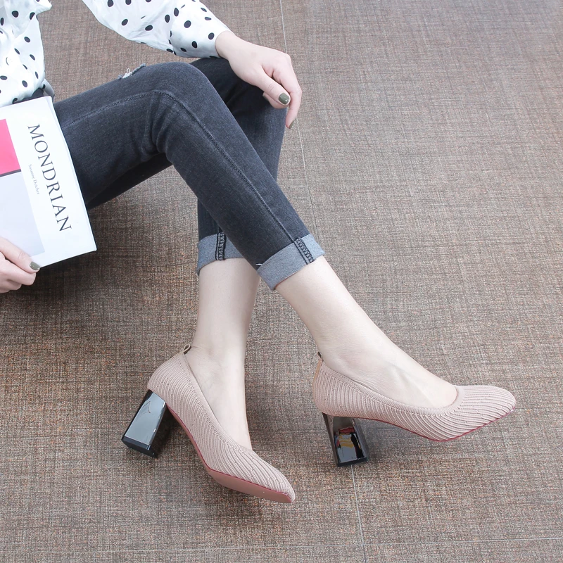 

Women's shoes spring and autumn temperament thick small fragrant square knit shoes comfortable soft bottom high heel Yasilaiya