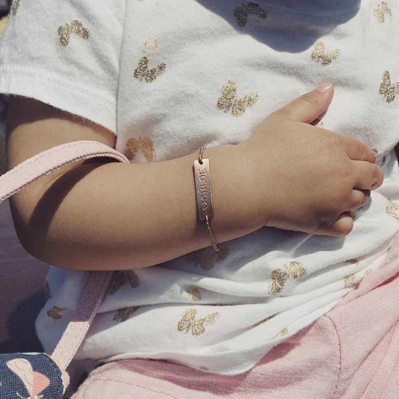 Presentes de Aniversário Bebê Crianças Jóias Personalizado Criança id Pulseiras Gravadas Meninas Meninos Nome Data Barra Pulseira Ajustável Corrente 23 Joias e Acessórios