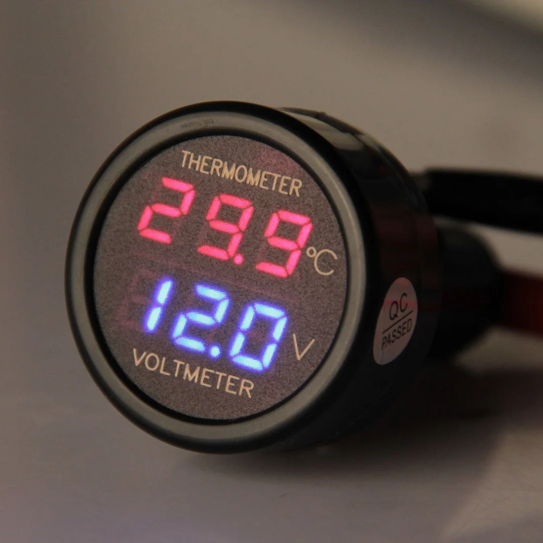 

2 in 1 Red Digital LED Car Voltmeter Thermometer Auto Car USB Charger 12V/24V Temperature Meter Voltmeter Black