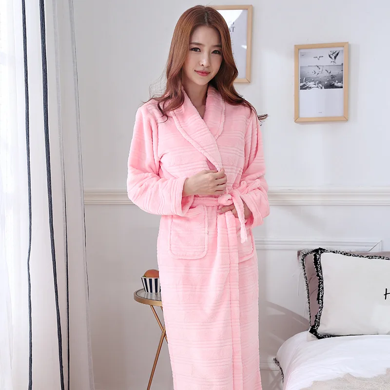 Chinese Female Coral Fleece Robe Kimono Gown Winter Thick Warm Nightgown For Women Sleepwear Bride Robes Silk Robe Sleepwear Pajamas Casual Home Wear Plus Size 3XL