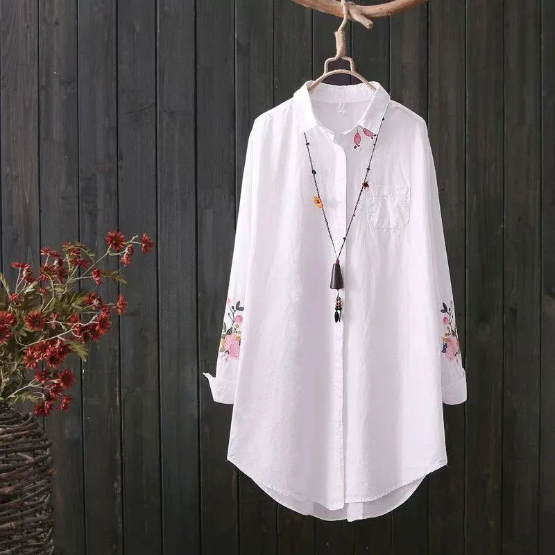  New Spring Fashion Women Shirts Plus Size Long Sleeve Loose Floral Embroidery White Blouse cotton F