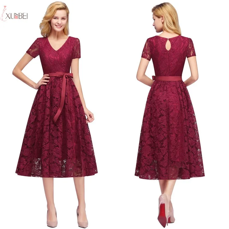 

Burgundy Navy Pink Lace Short Bridesmaid Dresses 2019 V Neck A line Sleeveless Wedding Party Dress