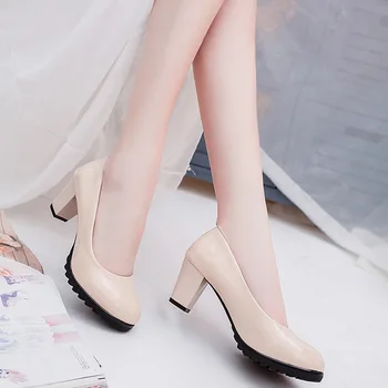 

Free shipping Women Pumps 2018 new autumn Waterpro The shallow mouth Round head high heels single shoes OL women's shoes