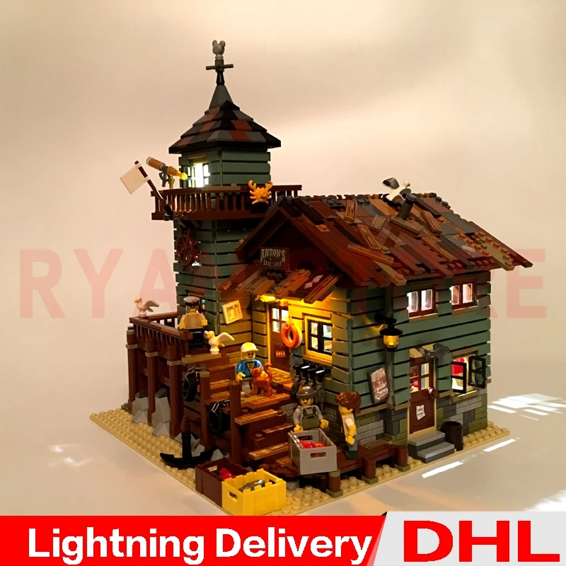 

DIY LED Light Lepin 16050 MOC Kits Old Finishing Store Set Educational Building Blocks Bricks legoings Toys Model Clone 21310