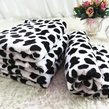 

Soft Small Pet Dog Blanket Cat Dog Mats Cow Printed Fleece Warm Puppy Sleeping Mat Cat Bed Cushion For Large Dogs Pet Supplies