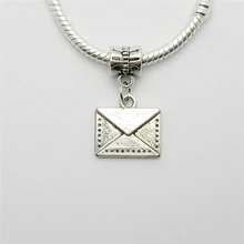 charm pandora busta charm pandora busta