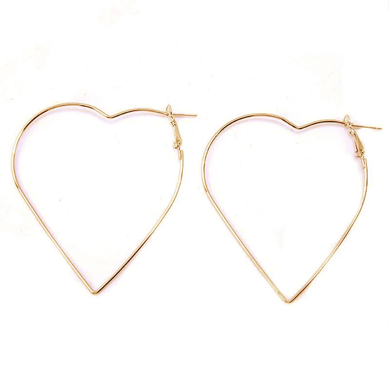 Изысканные золотистые аксессуары серьги в форме сердца тонкие Серебристые