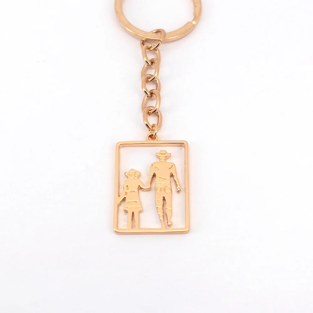 

hzew family key chains Mom father daughter son keychain