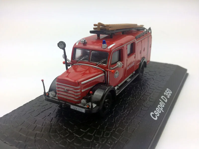 Atlas 1:72 Csepel D 350 Fire Engine Diecast Metal Model |