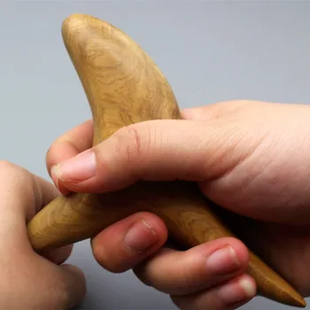 

Handmade wood trigonometric massage device wooden massage device oak triangle massager Bird shape Acupuncture stick sticker