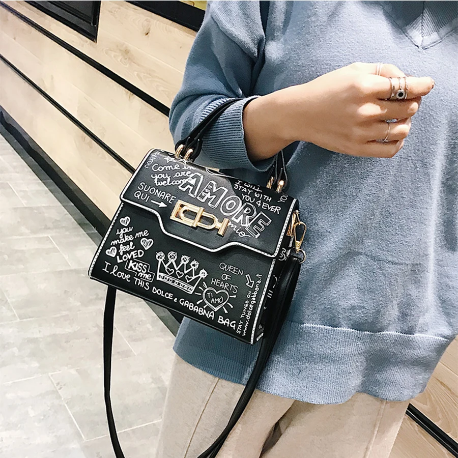 مصمم الأزياء الكتابة على الجدران النساء يد بو جلدية صغيرة رفرف حقيبة الفاخرة Crossbody حقيبة للنساء مساء مخلب محفظة 2019