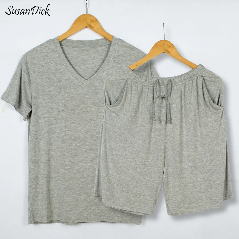 

Plus Size 2019 Summer Autumn Men Pajamas Set Breathable Modal Casual Sleepwear Man Home Sleep T-Shirt & Shorts Two Piece Set 4XL