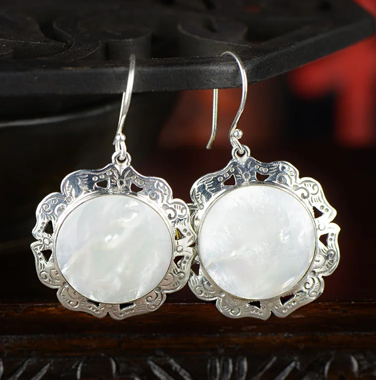 

925 Sterling Silver Earrings Jewelry hand woman natural shell earrings Antique Silver Earrings