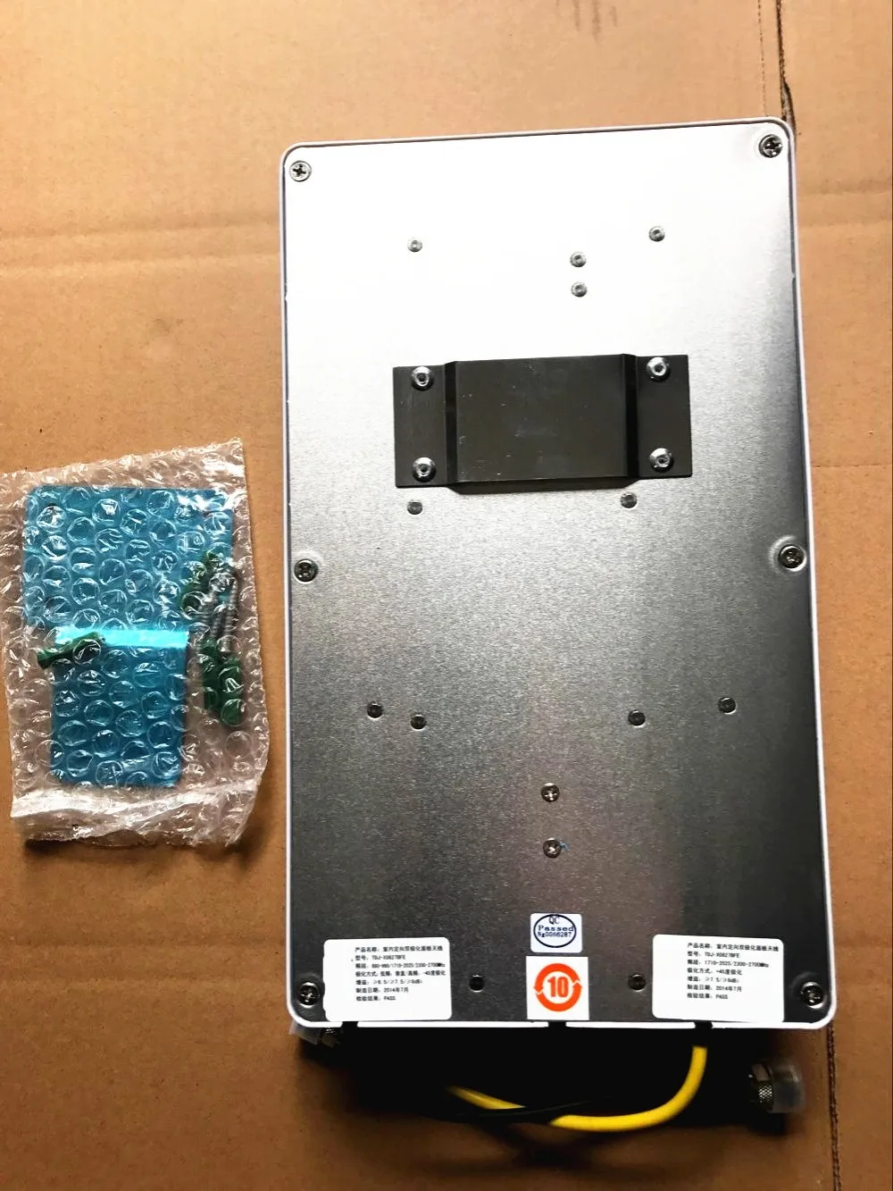 Комнатная панельная антенна Mimo 3G 4G LTE 2x2 880 2700 МГц широкополосная MIMO|panel antenna|mimo 3g3g 4g