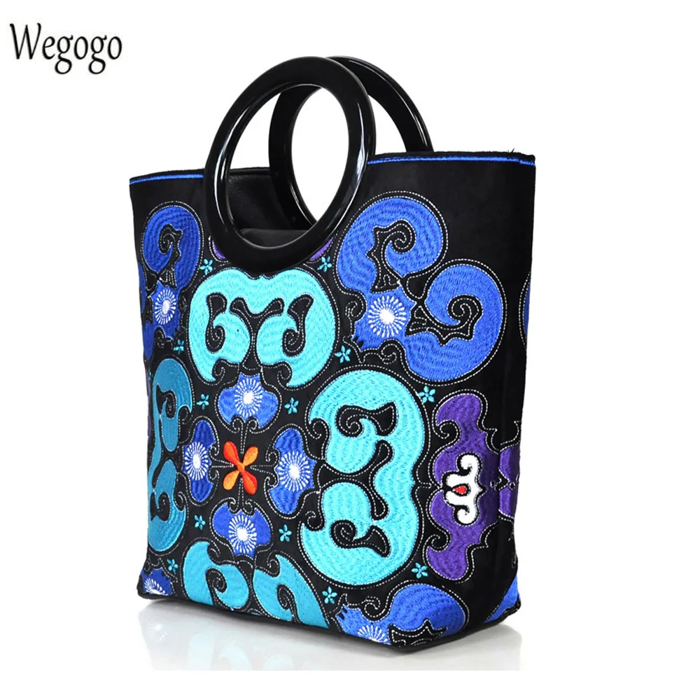 

New Vintage Women Handbag Floral Embroidery Totes PU Leather Bag Retro Travel Beach Large Sopping Bag Lady Bolsa Feminina