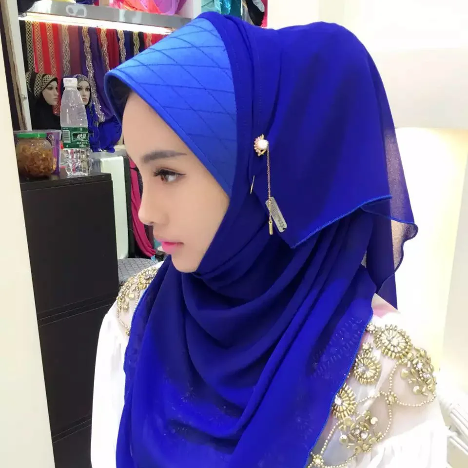 Элегантный мусульманский женский хиджаб шарф с окантовкой шелк Брим капюшоном мгновенный шарфы-банданы Кепки Нижнее белье Шаль Абаи