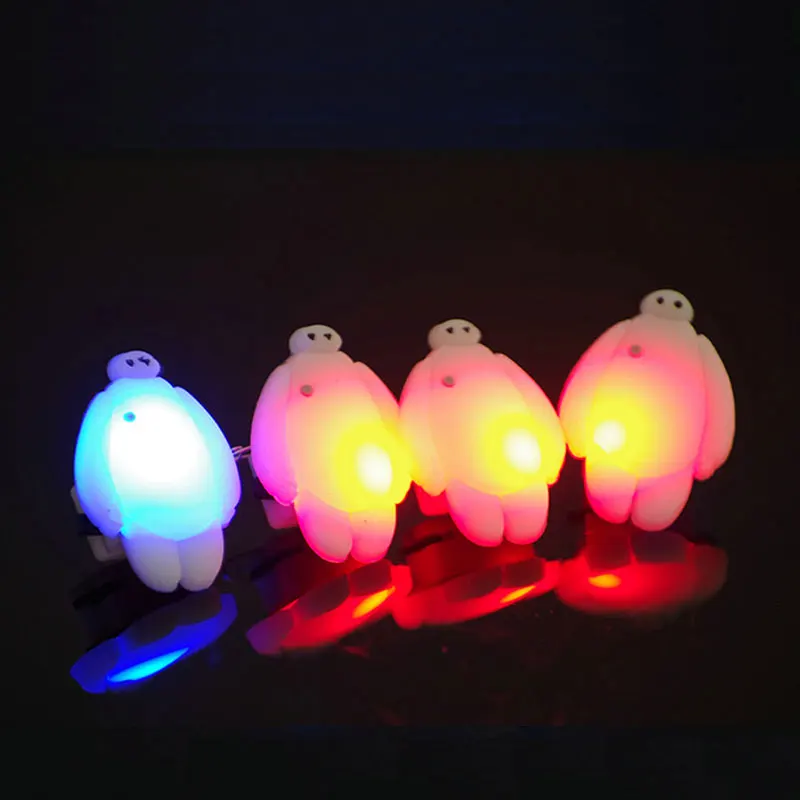 led light baymax brooch (6)