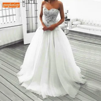 

Elegant Boho Beach White Wedding Dresses 2019 Illusion Sweetheart Lace Appliqued Ivory Wedding Gowns Floor Length Bridal Dress