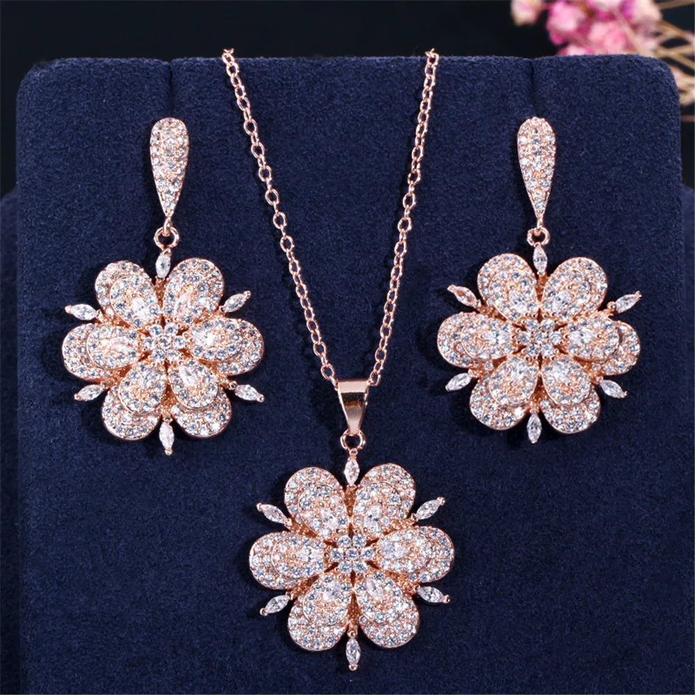 Модные Роскошные ювелирные изделия 925 Серебряный набор кулон ожерелье и серьги Австрийский цветок из розового золота дизайн стиль вечерние... Модные Роскошные ювелирные изделия 925 Серебряный набор кулон ожерелье и серьги Австрийский цветок из розового золота дизайн стиль вечерние...