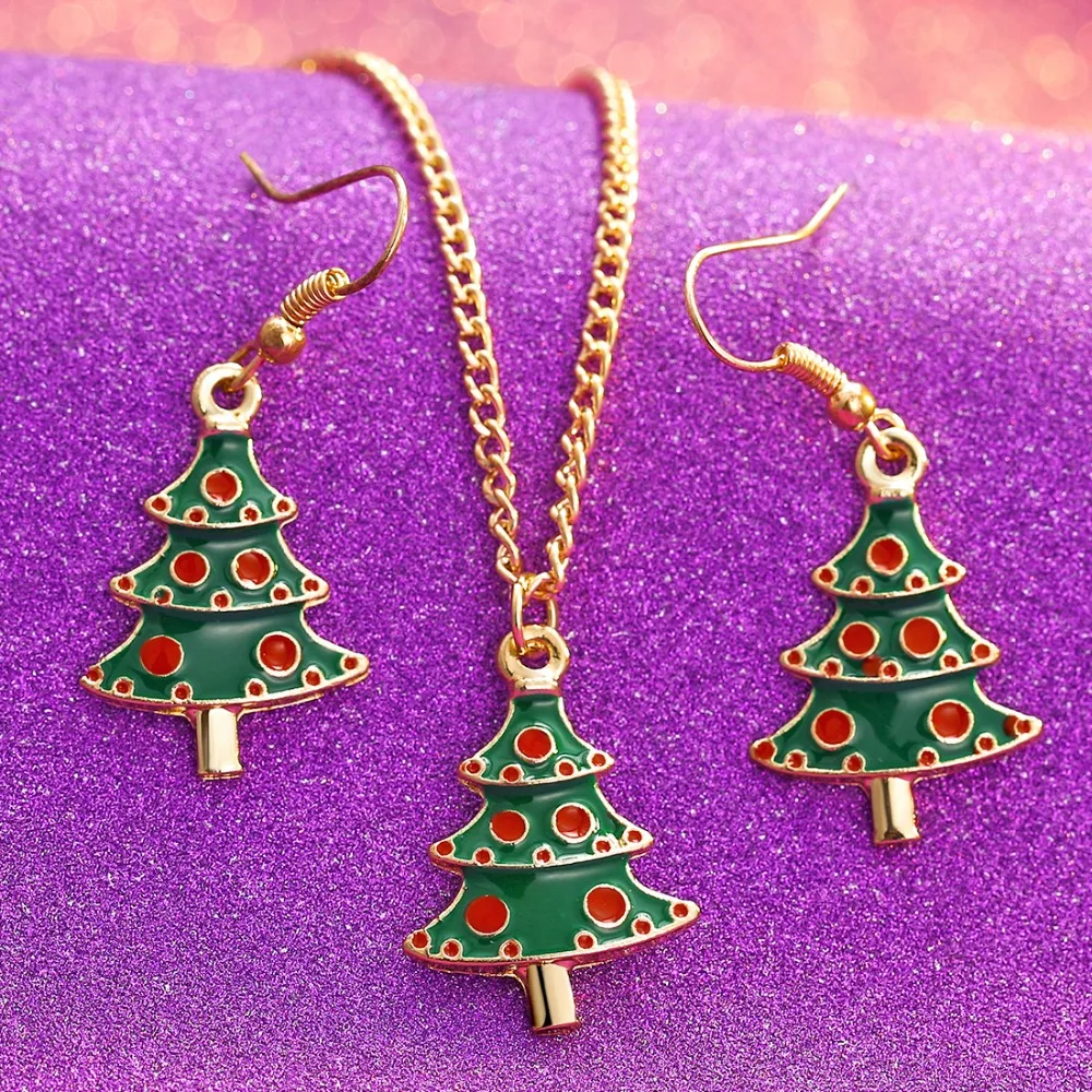 

Hesiod New Year Gold Chain Green Christmas Trees White Snowflake Pendant Necklace Earrings Women Christmas Jewelry Sets Gift