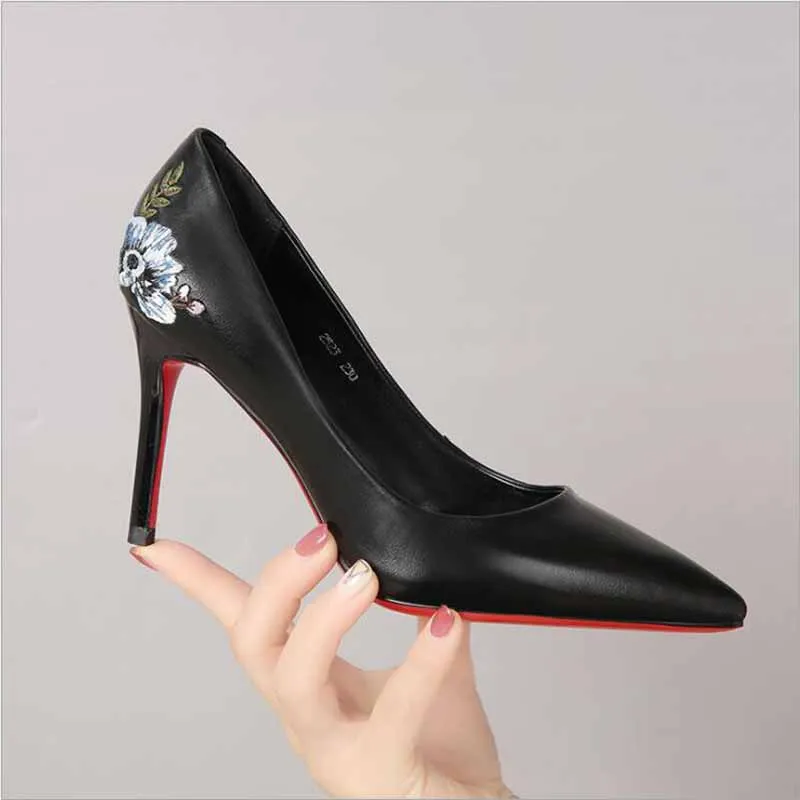 

HOT Women Shoes Pointed Toe Pumps Patent Leather Dress Shoes High Heels Boat Shoes Wedding Shoes Zapatos Mujer 8.5cm/4cm