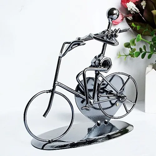

Metal Crafts 16cm Music Iron Man Rider Model Five Musical Styles With Clockwork Music Box Home Decoration