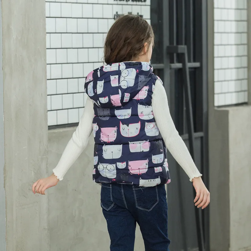 Meninas do Bebê sem Mangas Colete com Capuz de lã Jaqueta e Meninos Impressão dos Desenhos Roupas de Cashmere Liligirl Animados Tops Brasão Crianças Outwear 32 Cor 22 Com Capuz de Lã Jaqueta e Meninos