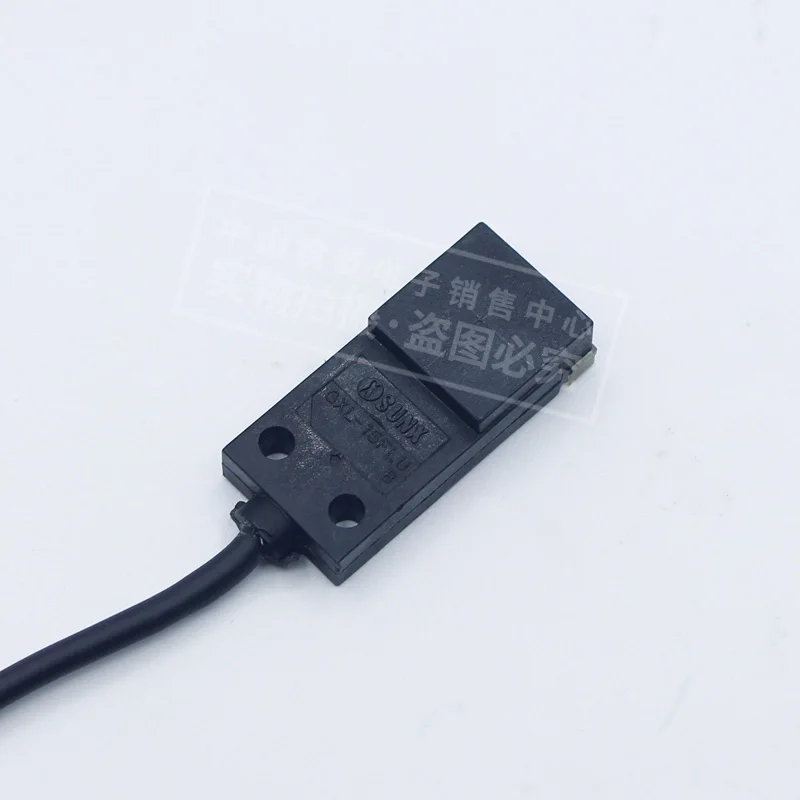 New Sunx GXL-15HU Photoelectric Sensor