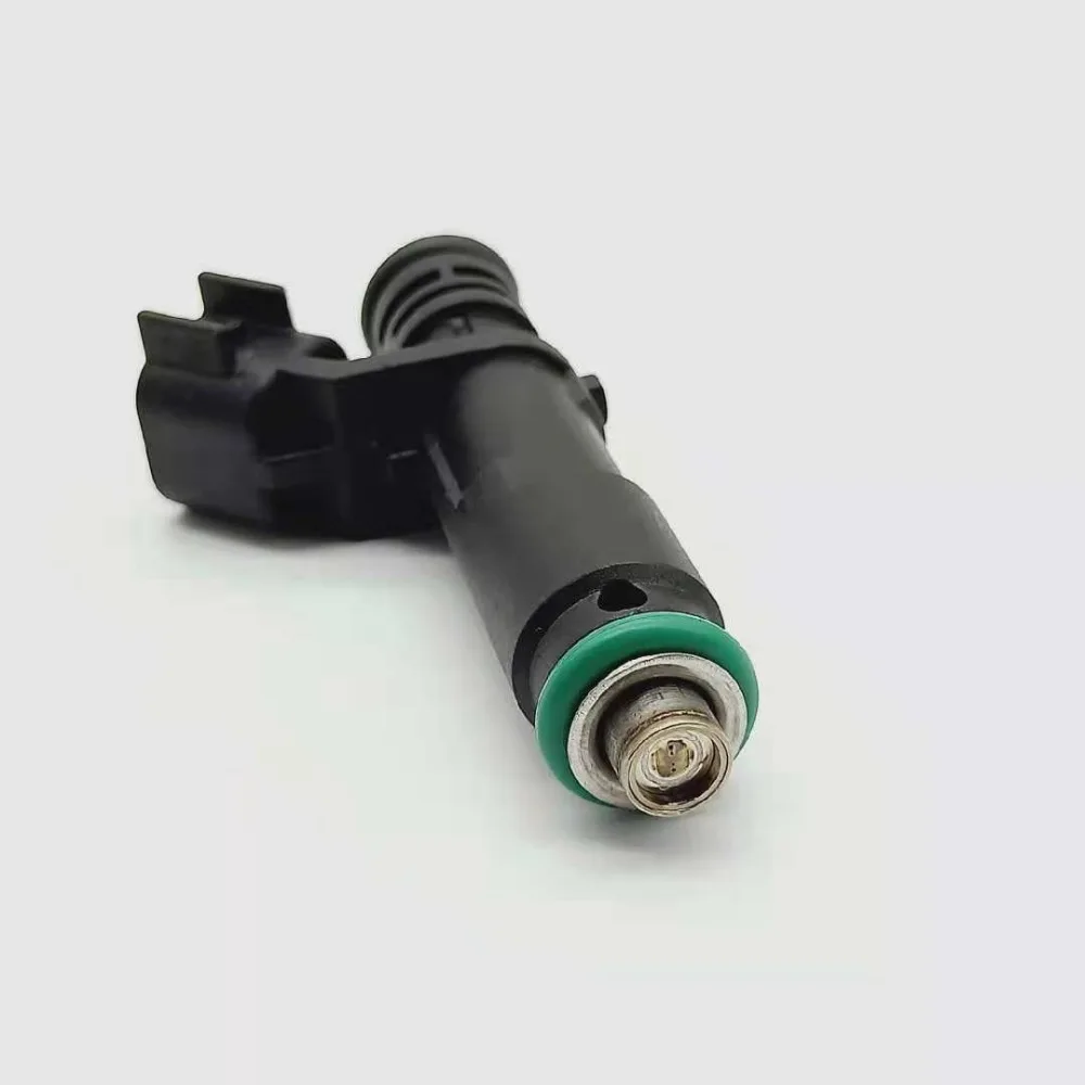 

High Quality Fuel injector 25181804 for Chevrolet Daewoo