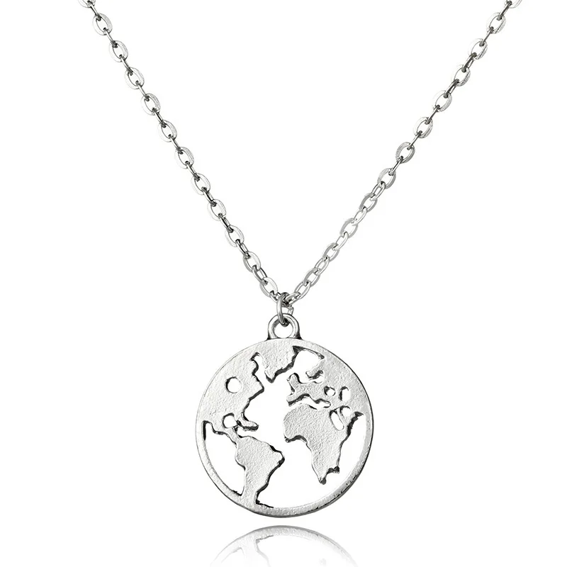 

2018 New World Map Pendant Necklaces Earth Day Wanderlust Personalized jewelry Outdoor metal fashion Necklace Gift for women man