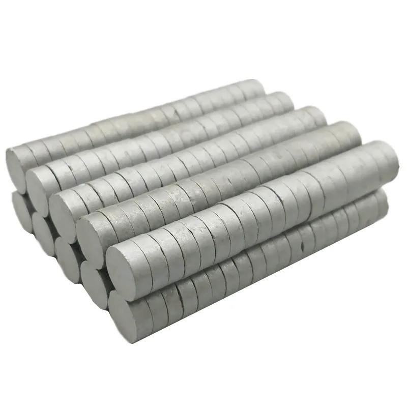 

Ferrite Magnet Disc 12x3 12x4 12x5 12x6 mm grade C8 Ceramic Magnets for DIY Loud speaker Sound Box black board home use 200pcs