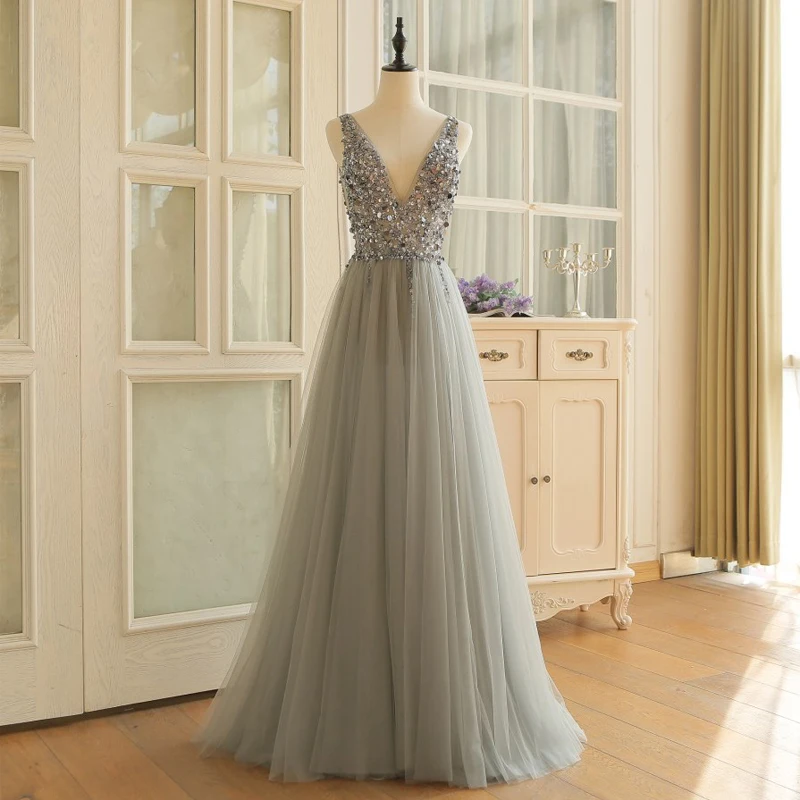

2018 Hot Sale Long Tulle Prom Gowns Spaghetti Strap V-Neck Beading Evening Gowns Custom Made Formal Party Dresses Real Photo