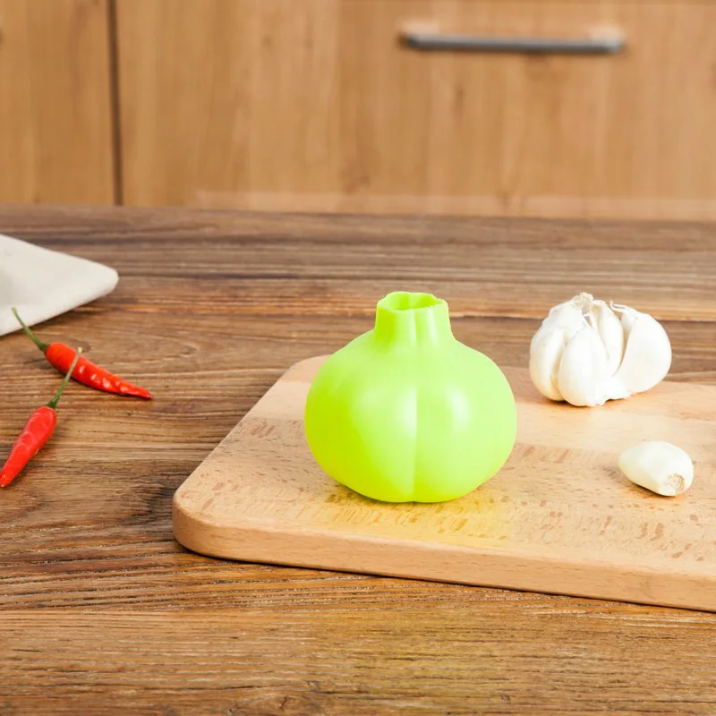 Household silicone peeling garlic press garlic gadgets garlic peeler