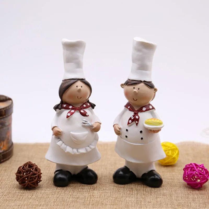 2pcs/set Chef Cook Lovers Resin Statue Figurines Boy and Girl Cute