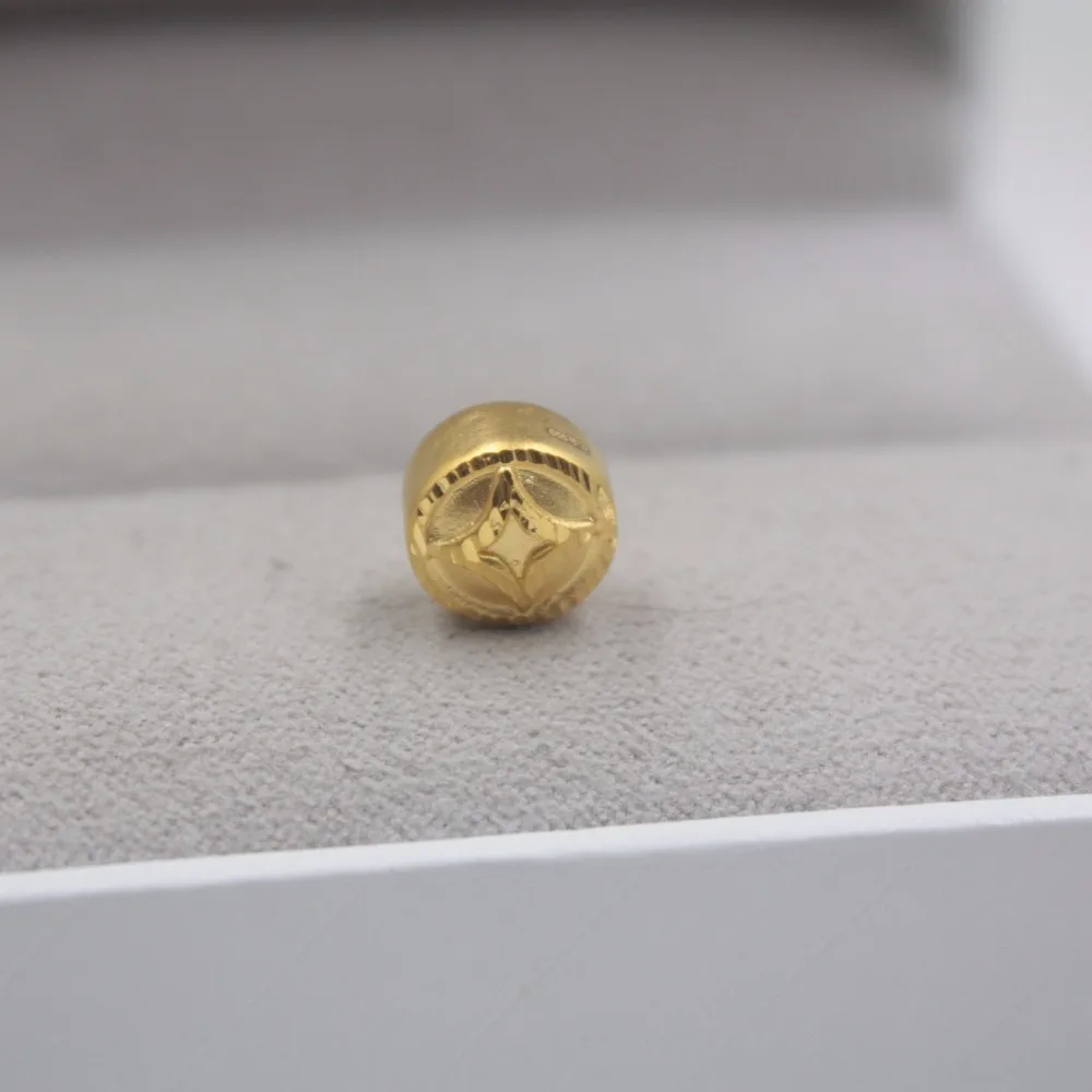 

New Arrival Pure 24k Yellow Gold 3D Women Lucky Small Coin Pendant 0.5-1g